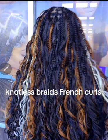 Knotless Braids French Curls